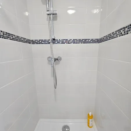 Confort ! Centre-ville, Climatisation, Parking, Wifi, Calme, Tv *